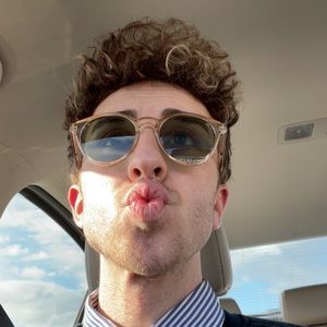 Meet your Posher, Garrett